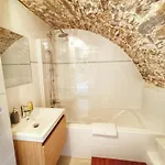 Panzió La Magnanerie De Camias 4*