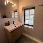 La Magnanerie De Camias Panzió 4*